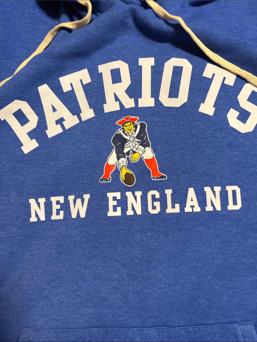 New England Patriots Blue Hooded Sweatshirt - Classic Team LogoNWOT